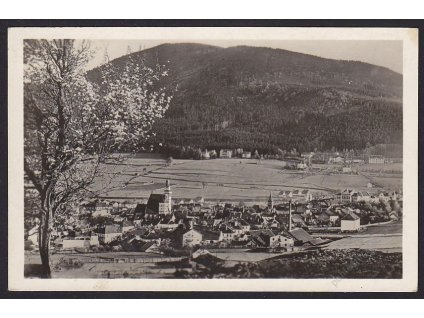 48 - Prachatice na Šumavě, celkový pohled, nakl. Sl. Mach knihkupectví, cca 1930