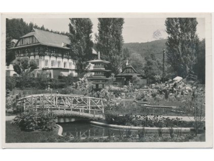 73 - Zlínsko, Luhačovice, partie z "Japonské zahrádky", Grafo Čuda, cca 1940