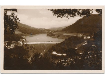 71 - Vsetínsko, Bystřička, Údolní přehrada a okolí, foto Bittner, cca 1925