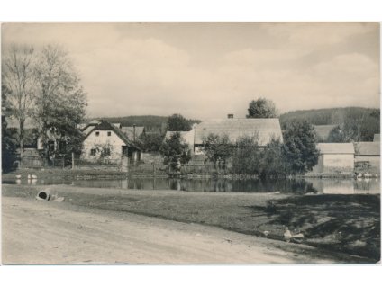 31 - Kutnohorsko, Chabeřice, pohled na část obce, cca 1955