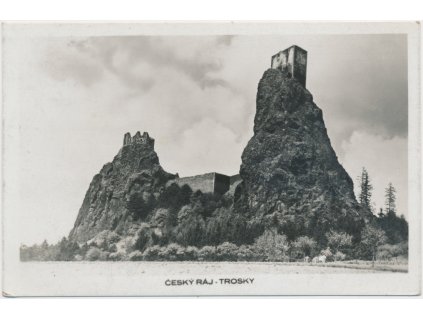 58 - Semilsko, Trosky, partie před hradem, cca 1940