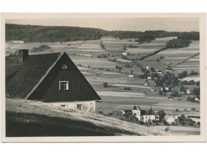 57 - Rychnovsko, Deštné, pohled na obec v Orlických horách, 1948