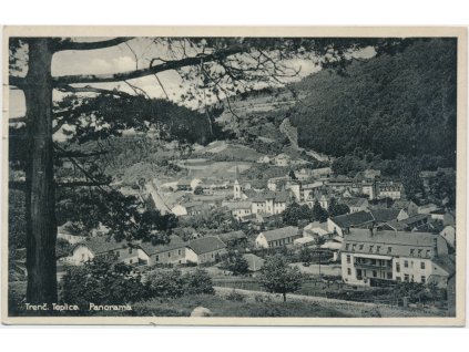 Slovensko, Trenčianské Teplice, celkový pohled na město, cca 1931