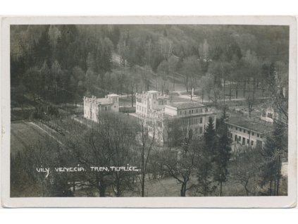 Slovensko, Trenčianské Teplice, pohled na Vily Venecía, cca 1930