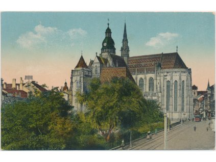 Slovensko, Košice, Dóm sv. Alžběty, oživená ulice, cca 1925