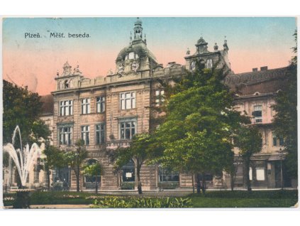 47 - Plzeň, partie před Měšťanskou besedou, cca 1915