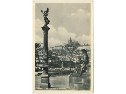 49 - Praha, Mánesův most a Hradčany, cca 1935