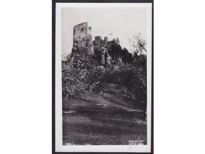 36 - Mladoboleslavsko, hrad Valečov u Mnichova Hradiště, cca 1943
