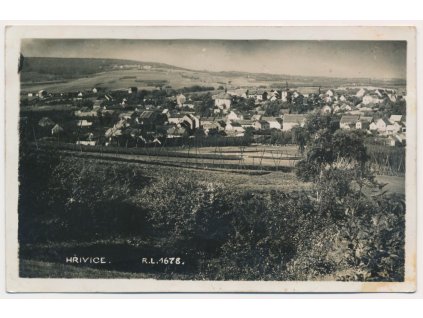 34 - Lounsko, Hřivice, celkový pohled na obec, cca 1939