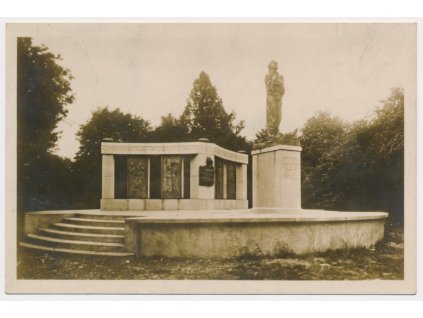 64 - Tábor, pomník mistra Jana Husa, cca 1933