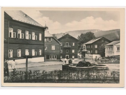 06 - Bruntálsko, Karlova Studánka, partie z lázní, cca 1957