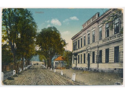 38 - Náchodsko, Josefov, partie před Hostincem, cca 1920