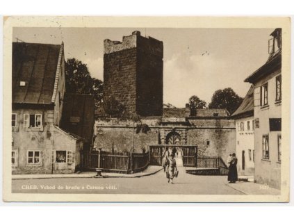 08 - Cheb, Vchod do hradu s Černou věží, cca 1940