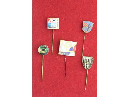 ČSSR, hokej, 5 ks klubových odznaků na jehlách, mj. Praha Hostivař, stavy 1/1