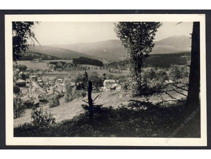 28-Šumava, Železná Ruda, V pozadí Javor, Foto Pavel Sušice, cca 1930