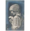 Dívka v lidovém kroji, cca 1920