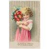 Srdečné přání k jmeninám, Děvčátko s květinami, zlacená pohlednice, cca 1916