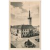 41 - Olomouc, oživený pohled na radnici, cca 1953