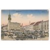 74 - Znojmo, okurkové trhy, oživená partie z náměstí, cca 1919