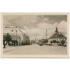 54 - Příbramsko, Dobříš, Hotel Heinz, oživené náměstí, cca 1950