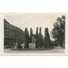 Slovensko, Bratislava, Hviezdoslavov pomník, Hotel Carlton, cca 1950