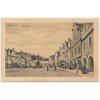 24 - Jindřichohradecko, Třeboň, oživená partie z náměstí, cca 1920