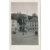 07 - Břeclavsko, Mikulov, oživené náměstí, v povzdálí Sv. Kopeček, cca 1950