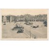 17 - Havlíčkův Brod (Německý Brod), oživené náměstí s automobily, cca 1941