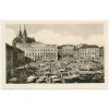 04 - Brno, oživené náměstí, Zelný trh, cca 1954