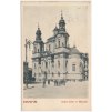 49 - Praha, oživená partie před kostelem sv. Mikuláše, cca 1908