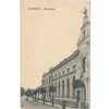 60 - Strakonicko, Vodňany, oživená partie před Sokolovnou, cca 1920