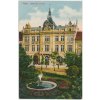 47 - Plzeň, partie před Měšťanskou besedou, park..., cca 1916