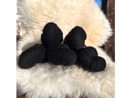 Shetlandská příze od HEDVIKY  100 g