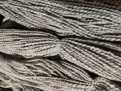 Shetlandská příze od CHRPY a CHANTAL, 100 g