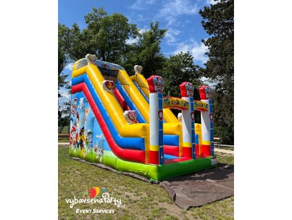 Skákací hrad tlapková patrola