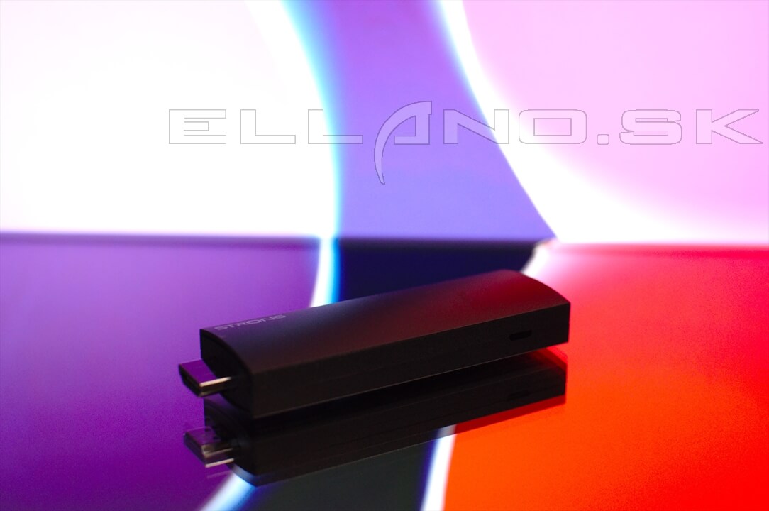 Strong LEAP-UNA 2K – Android TV Stick s Netflix certifikací a AV1
