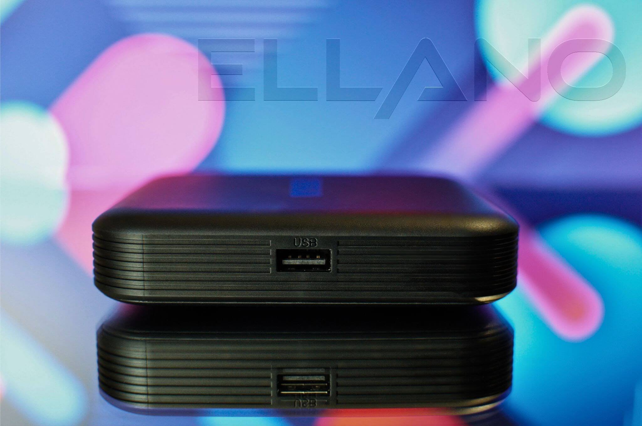 TESLA MediaBox XG600 Google TV boční panel