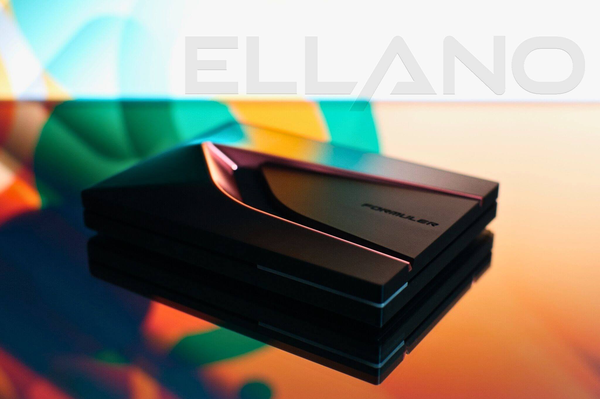 Pohľad na Formuler Z12 Ultra 4K Android 12 IPTV box 128GB Dolby Vision/Atmos z pravej bočnej strany z vrchu