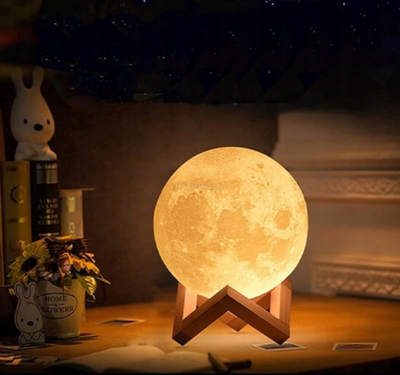 3D-mesiac-mini-lampa-R2-MOON_8857