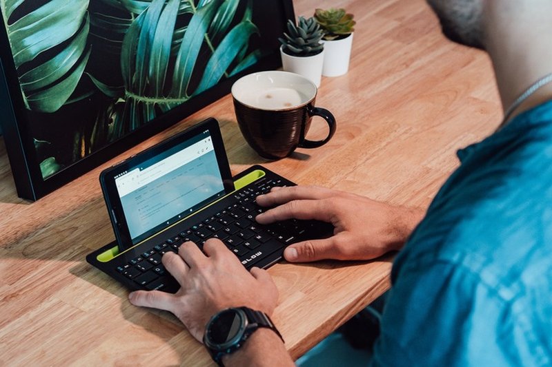 BLOW-tablet-navigacia-GPSTAB7-4G-tablet-32gb_6551