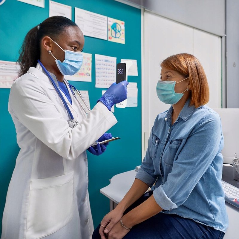 bezkontaktní-teploměr-blow-t01_8582