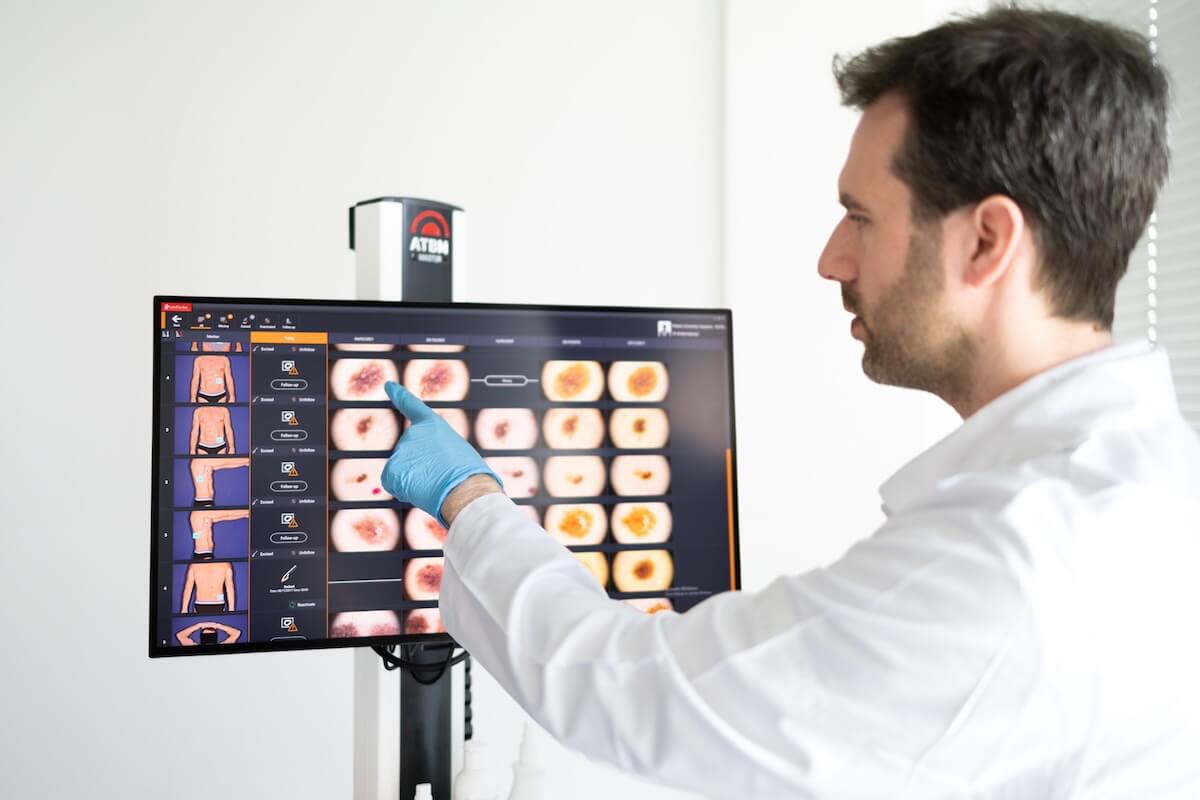 6849e41409c9cf9c32aff051_Akeso_Small-38