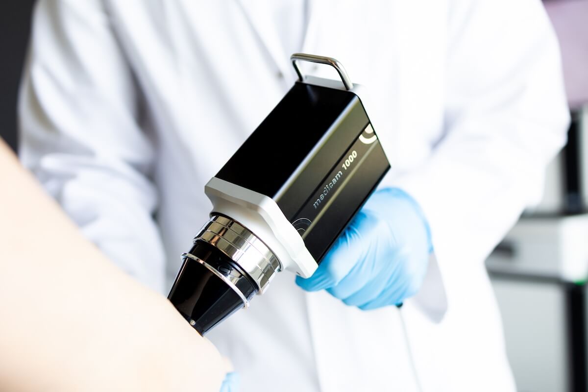 6849e528f43134ab04c8d54c_Akeso_Small-49