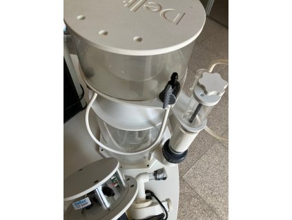 Odpěňovač Deltec TC 3000 iX + samočistící hlava CS 3000