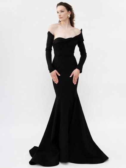 THE AFRODITA  GOWN.
