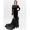 RENTAL THE CRISTAL GOWN.