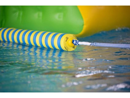 40317 Pool Booms 009 web 720x480