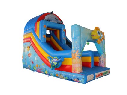 Nafukovací skluzavka OCEÁNIE – atraktivní skluzavka v oceánském designu. Rozměry 3,3 × 6,6 × 5 m