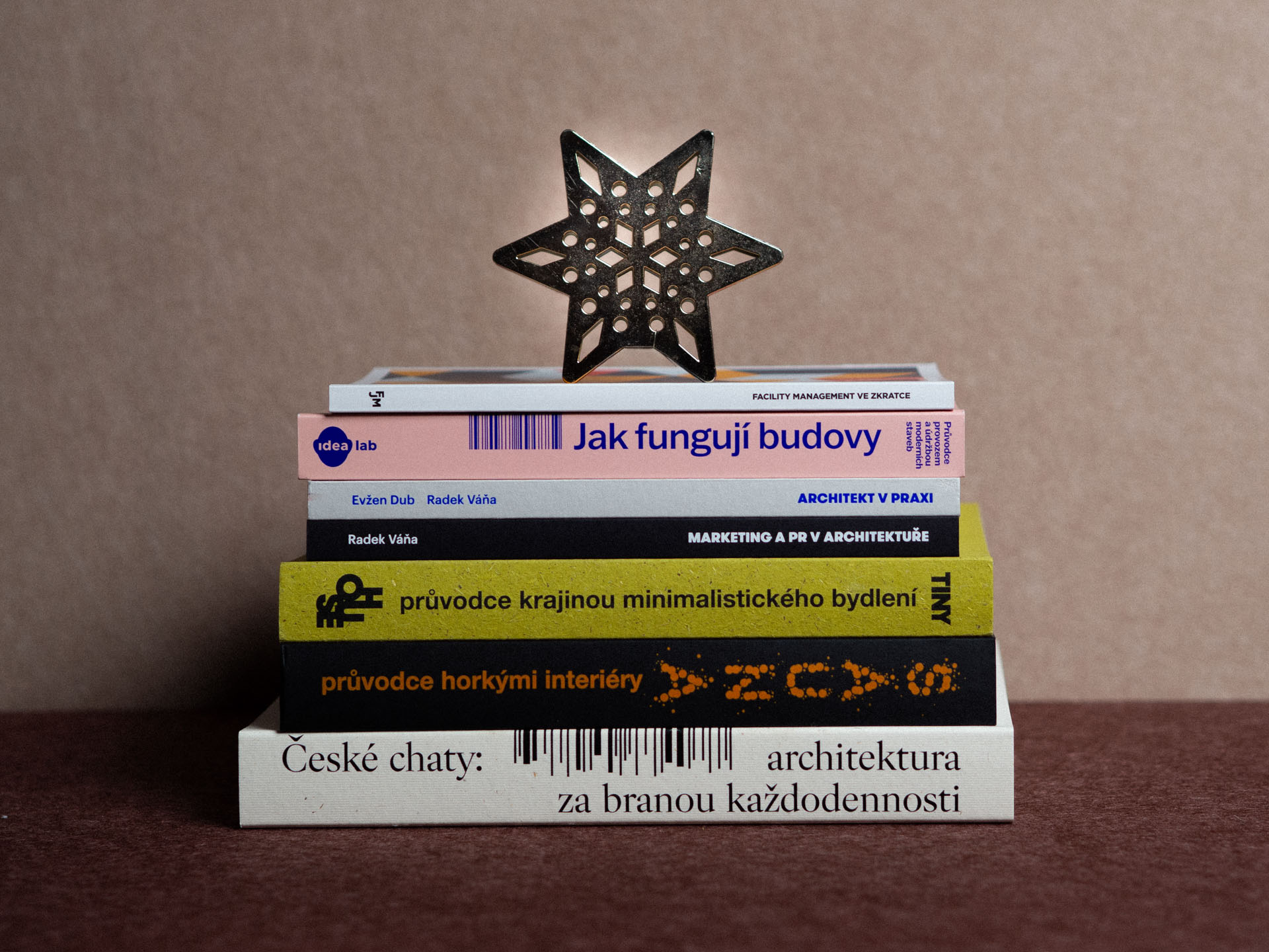 Vánoční tipy na dárky z nakladatelství ARCHIZOOM BOOKS