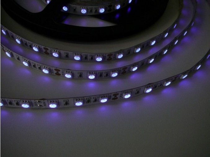 UV LED pásek 14,4W/m, 1m